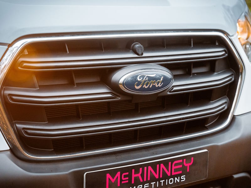 2022 Rollerteam Zefiro 675 + 2 E-Bikes OR £45,000