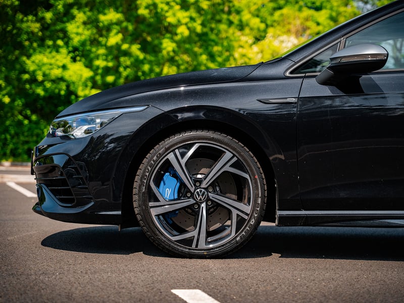 2023 VW Golf R 2.0 TSI 4Motion OR £20,000