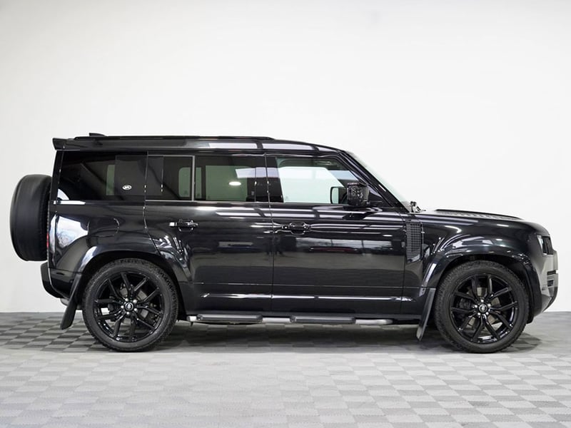 2021 Landrover Defender 3.0 D250 XS Edition 