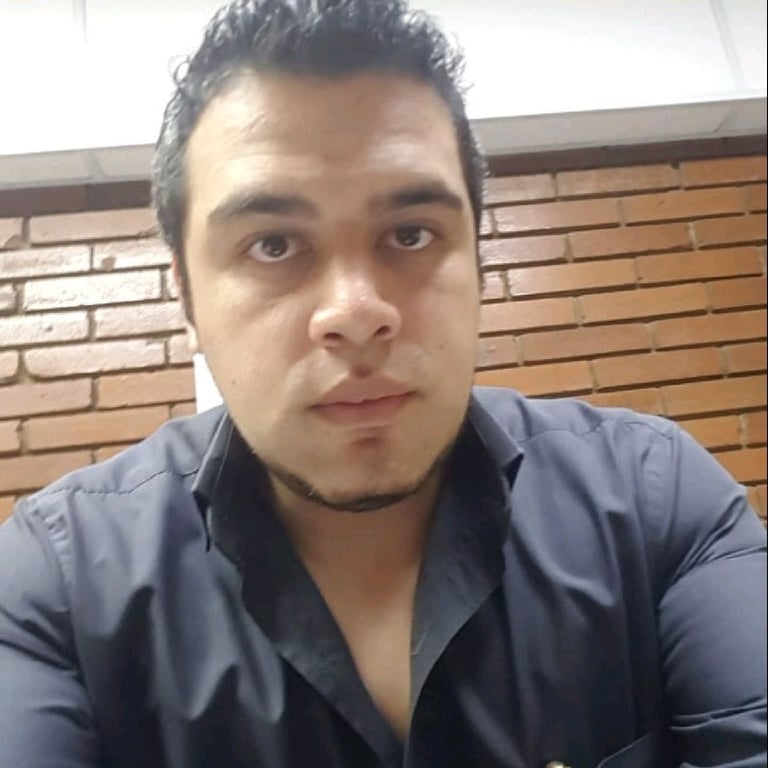 Profile picture of Sebastián Bernal