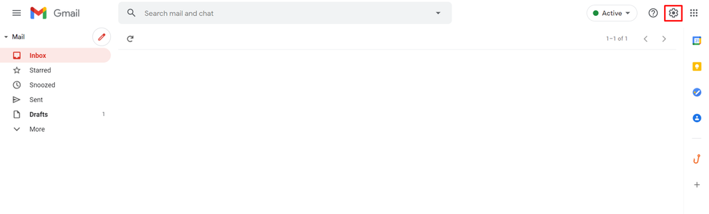 Clicking the settings button on Gmail.
