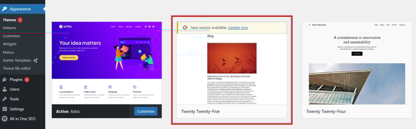 WordPress themes interface, showcasing Astra, Twenty Twenty-Five, and Twenty Twenty-Four with customization options.