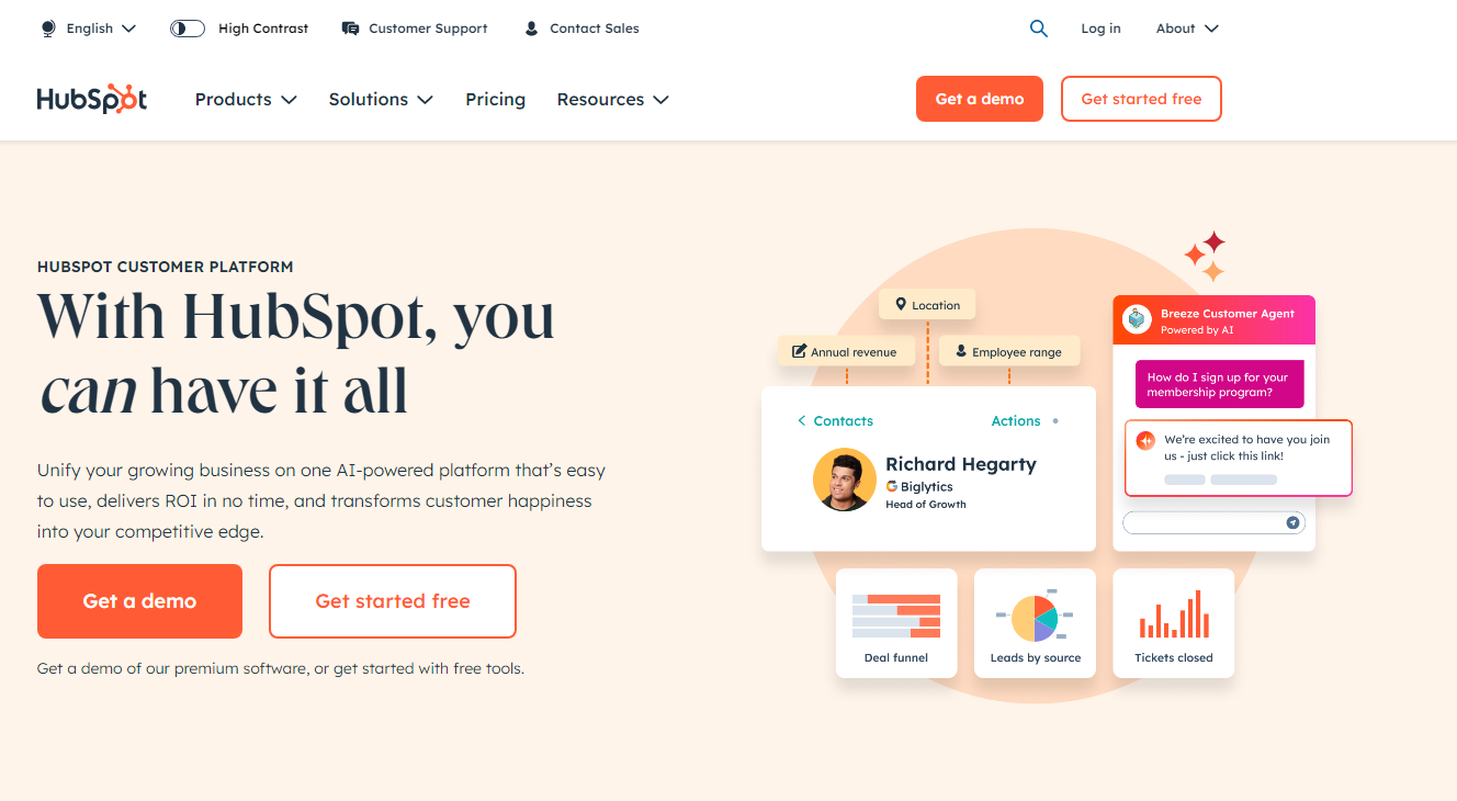 A promotional HubSpot webpage highlighting its AI-powered customer platform features, including demo and free trial options.