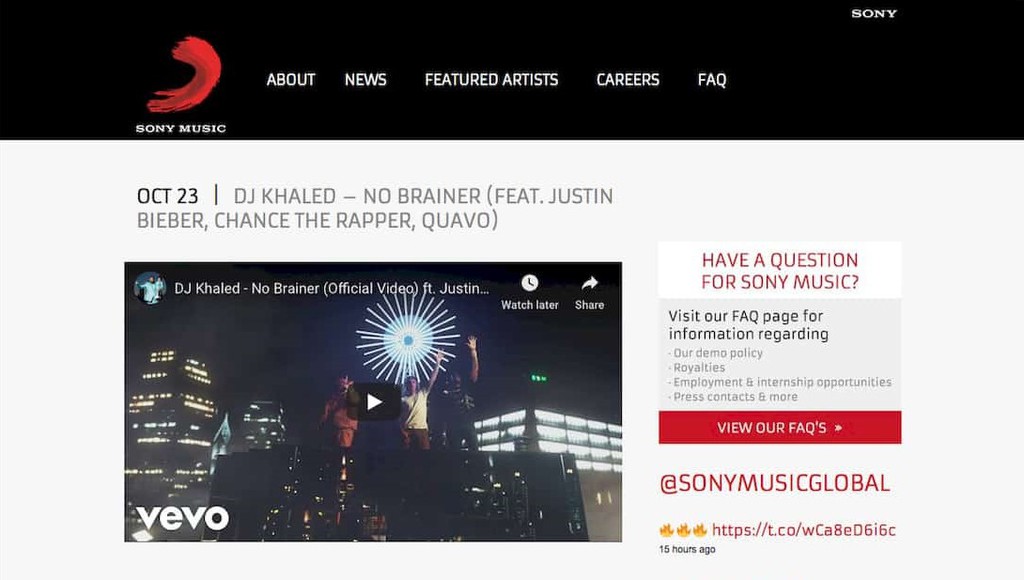 V&iacute;deo incorporado do YouTube no WordPress. Exemplo do site Sony Music