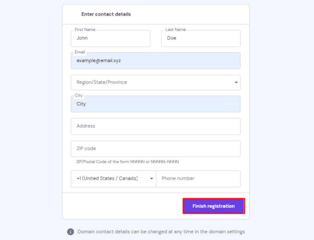 Il riquadro per l'inserimento dei dati di contatto per la registrazione del dominio su hPanel di Hostinger.