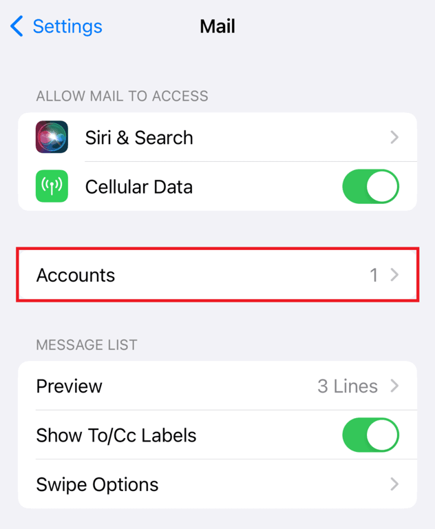 Interfaccia Mail dell'iPhone che evidenzia il menu Account