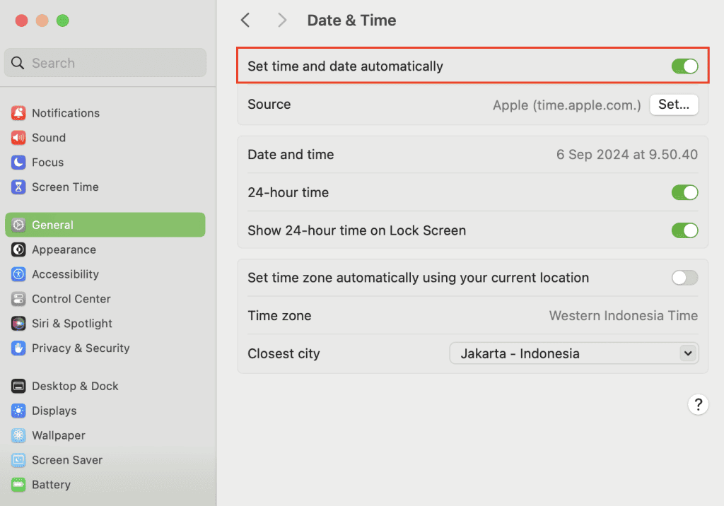L'opzione Imposta automaticamente l'ora e la data dell'impostazione Data e ora di MacOS è evidenziata