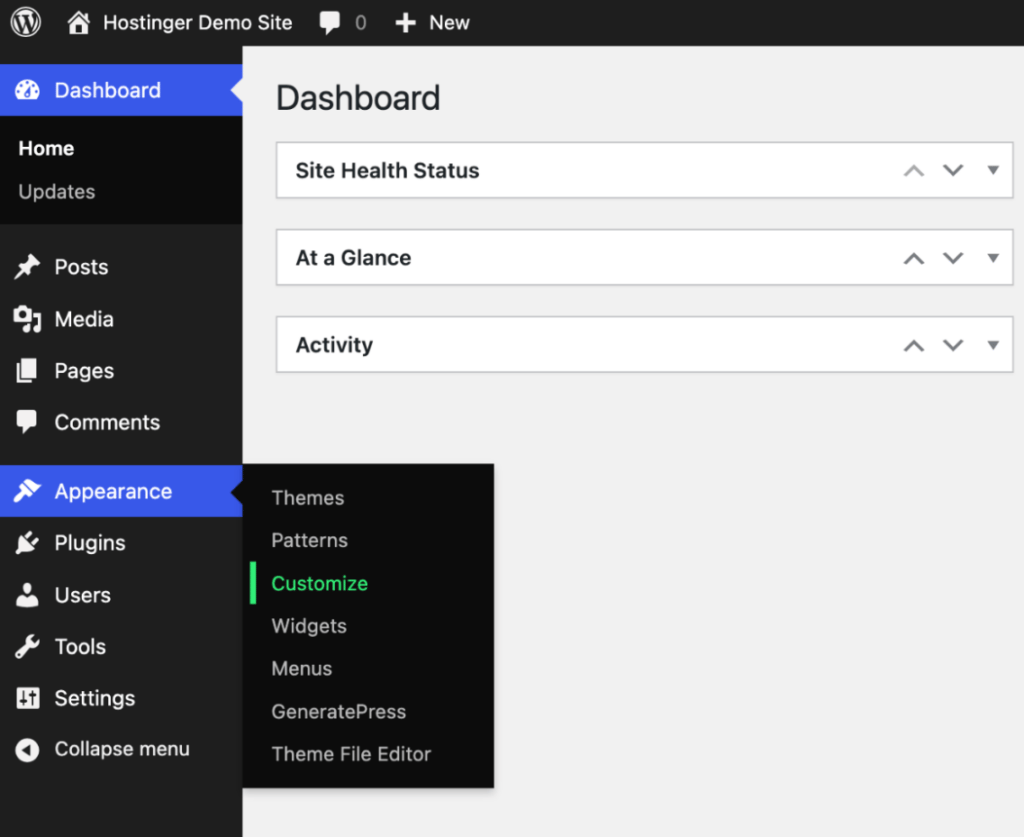 Der WordPress-Customizer zeigt die Navigationselemente zum Erstellen eines verschachtelten Menüs an