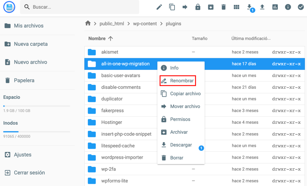 El proceso de cambiar el nombre de un plugin de WordPress en Hostinger administrador de archivos