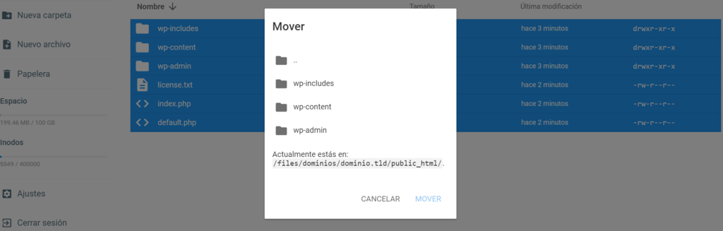 Ventana emergente para copiar o mover elementos en el Administrador de archivos de Hostinger