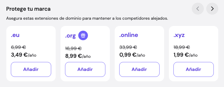 Búsqueda de dominios de Hostinger con la oferta del paquete resaltada