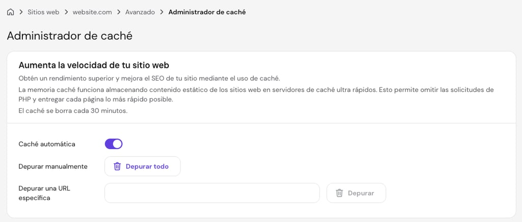 Pantalla del Gestor de cach&eacute; de hPanel con la opci&oacute;n Almacenamiento en cach&eacute; autom&aacute;tico activada y opciones para vaciar todas las p&aacute;ginas almacenadas en cach&eacute; o borrar una URL espec&iacute;fica
