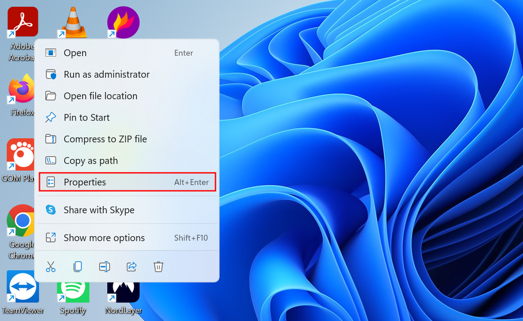 memilih menu properties di windows