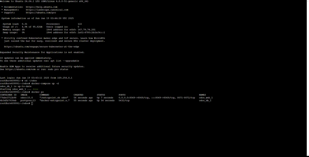 Terminal yang menampilkan hasil eksekusi perintah docker ps