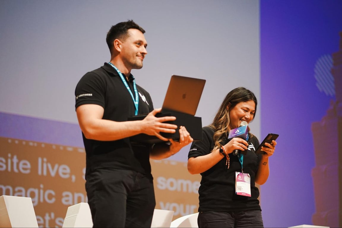 Hostinger team announcing the raffle winner