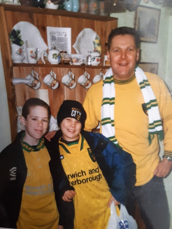 Andy Lawn and his family