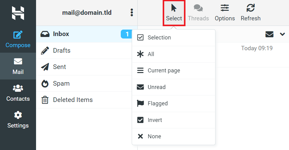 Hostinger Webmailでメールを選択している画面