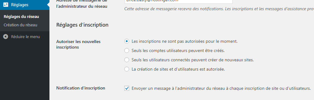 La section R&eacute;glages d'inscription dans le tableau de bord wordpress.