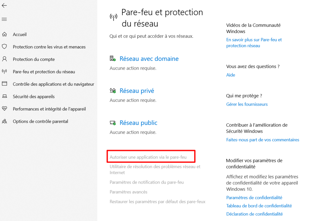 Fen&ecirc;tre Pare-feu et protection r&eacute;seau avec Autoriser une application via le pare-feu en surbrillance
