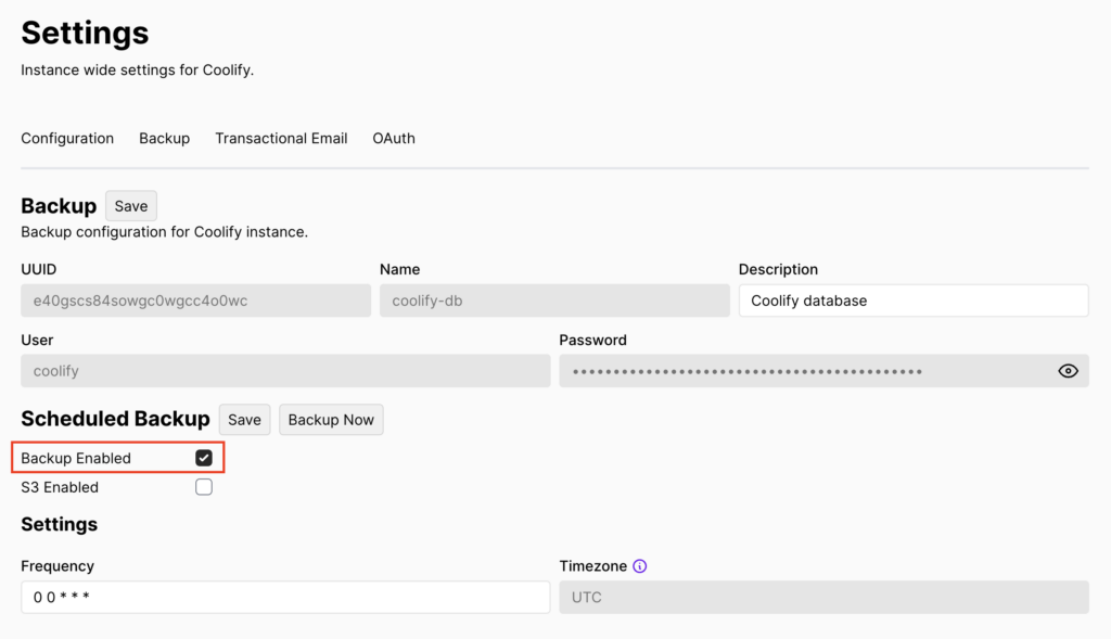 L'option Backup Enabled (sauvegarde activée) dans la page Settings (paramètres) de Coolify