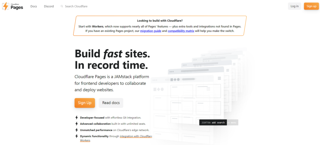 Page web des pages Cloudflare présentant une plateforme de collaboration pour la création rapide de sites web avec des options d'inscription et de documentation.