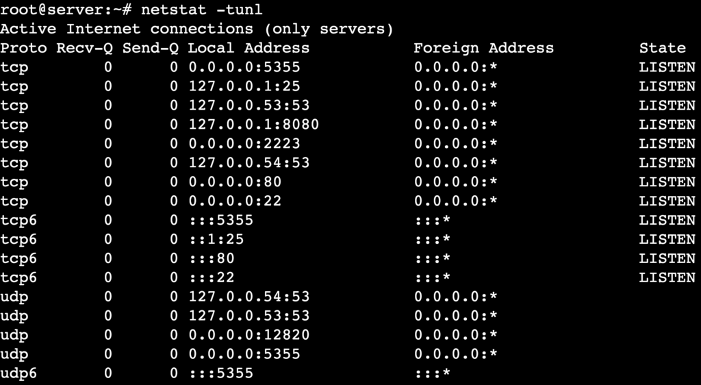La sortie de la commande netstat -tunl affiche tous les ports TCP et UDP en &eacute;coute avec des adresses num&eacute;riques.