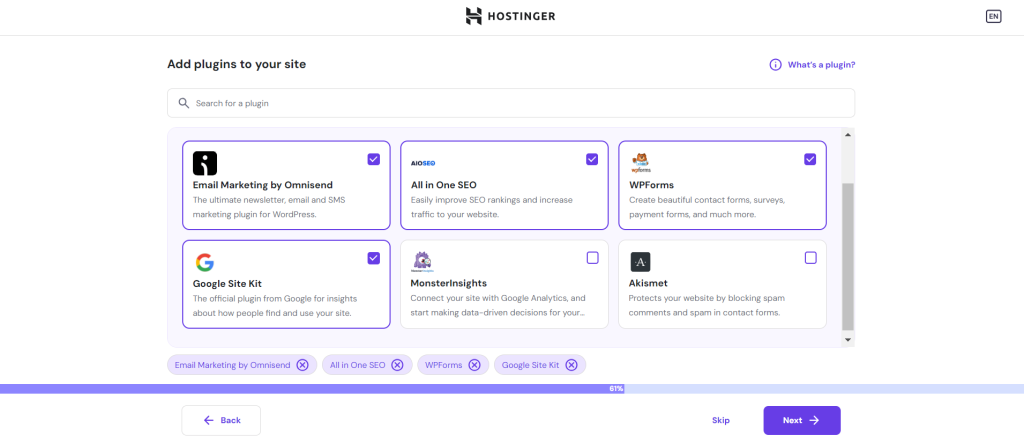 صفحة اختيار المكونات الإضافية في عملية التسجيل في خدمة استضافة WordPress المدارة من Hostinger
