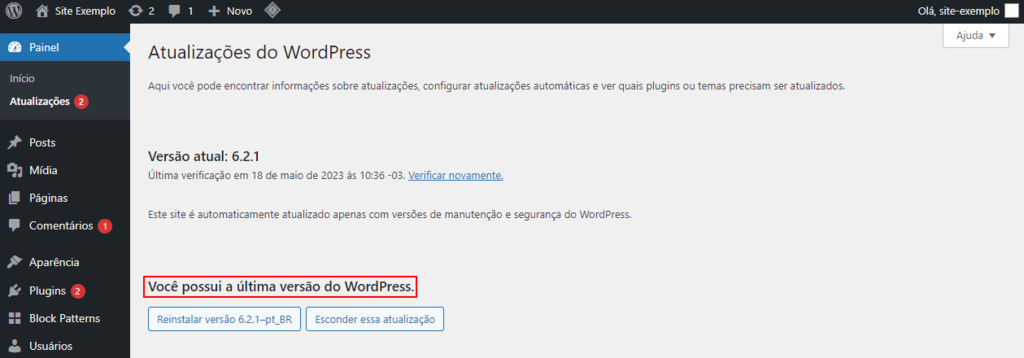 Sess&atilde;o de atualiza&ccedil;&otilde;es do WordPress - destaque para a mensagem de vers&atilde;o atualizada