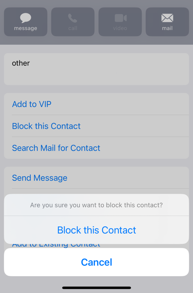 P&aacute;gina de confirma&ccedil;&atilde;o para bloquear um remetente no iOS