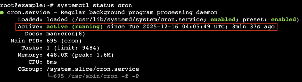 Terminal mostrando o servi&ccedil;o cron ativo e em execu&ccedil;&atilde;o.