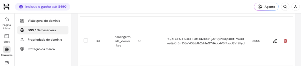 O valor DKIM adicionado como um registro TXT na seção DNS do hPanel