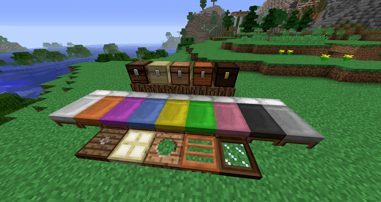 Captura de tela do Minecraft mostrando diferentes estilos de camas, ba&uacute;s de armazenamento e blocos de janela adicionados pelo mod Quark