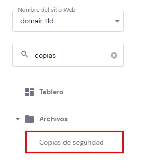 Menú de Hostinger con la opción Copias de seguridad resaltada en Archivos