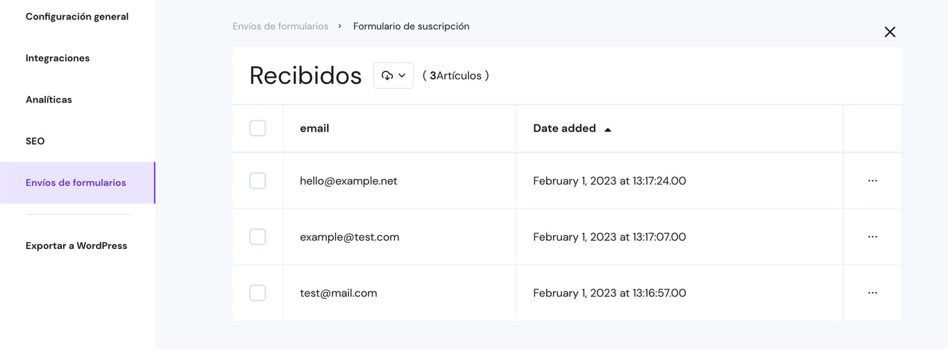 Hostinger creador de sitios: tabla de recibidos con lista de correos de suscripción y fecha de alta