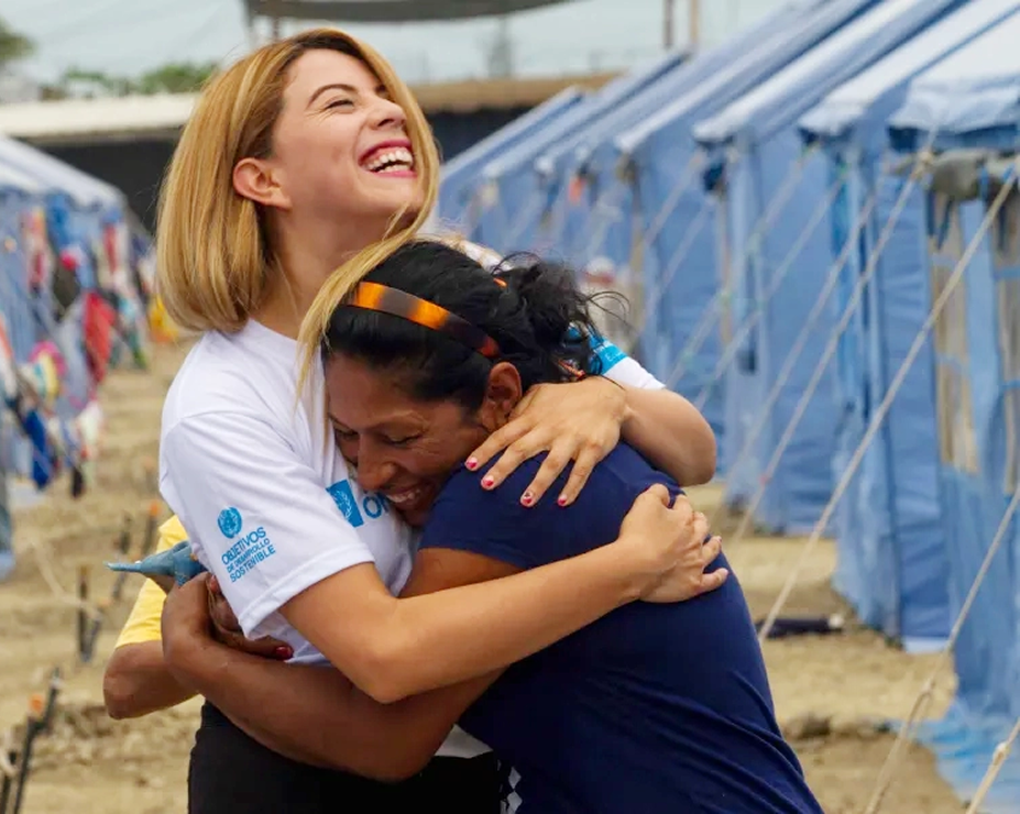 unv_41003558688-compressed