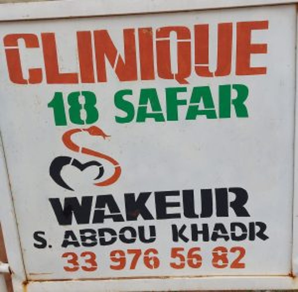 CLINIQUE 18 SAFAR