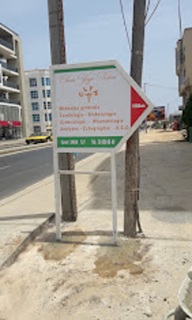 CLINIQUE YAYE NATOU