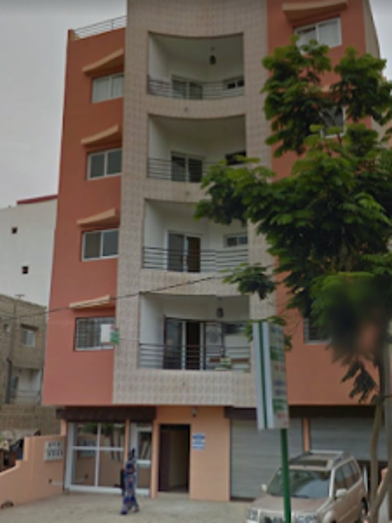 CLINIQUE YAKAR