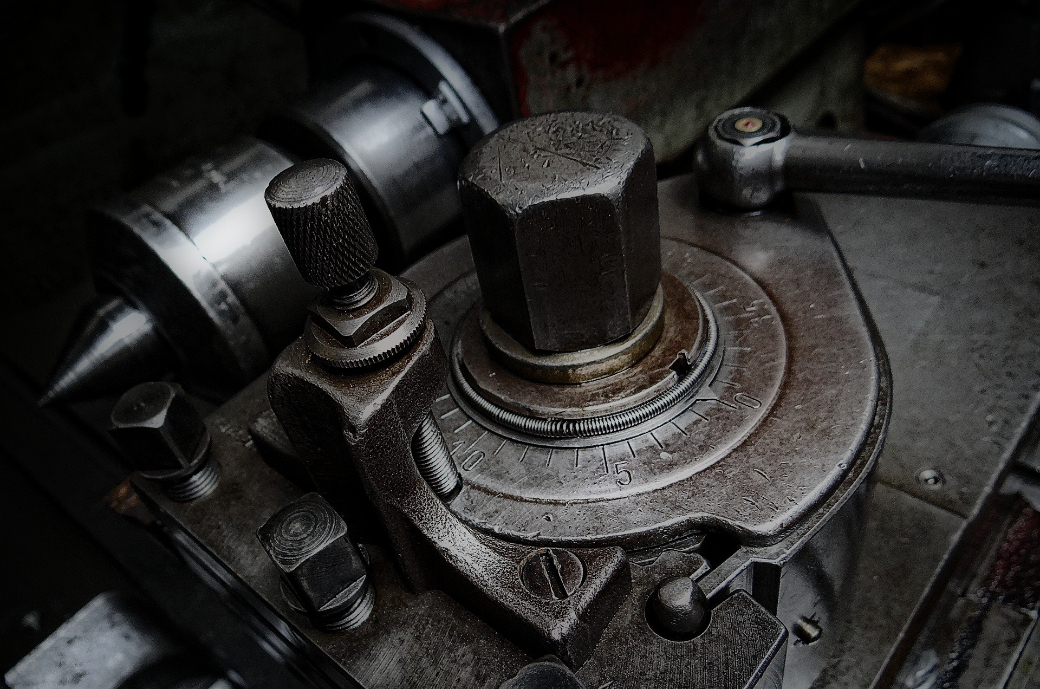 제조사의 CNC 가공 비용 절감 방법