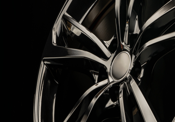 자동차 부품에 처리된 흑 착색