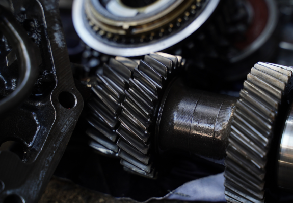 스포츠 용품에 적용된 흑 착색 공정