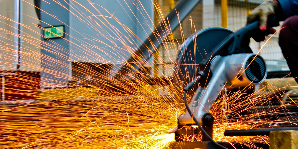 단단한 금속의 가공