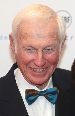 Portrait of Harvey Mackay
