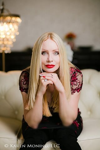 Portrait of Karen Marie Moning