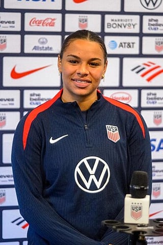 Portrait of Michelle Cooper