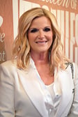 Portrait of Trisha Yearwood