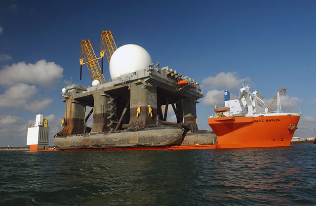 heavy-lift-vessel.jpg