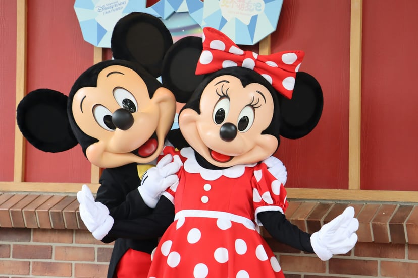 Micky and Minnie Mouse characters in costume