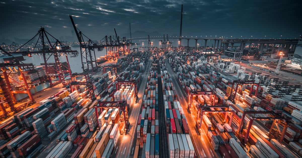 Crisis in Red Sea Risks Port Overcrowding & May Drive Shipping Costs ...