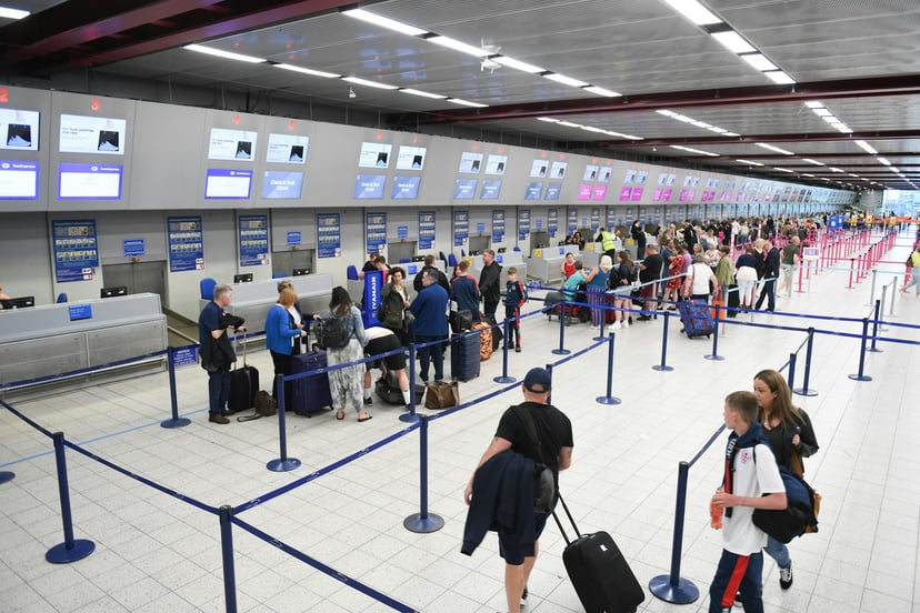 airport check-in line